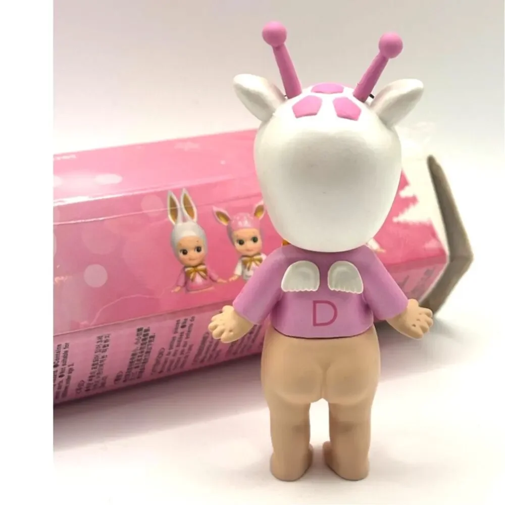 Authentic Sonny Angel Christmas Giraffe, MODI Collab Mini Figurine - NEW